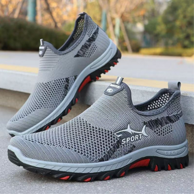 Équilibre Parfait : Le Mocassin Gris 2025